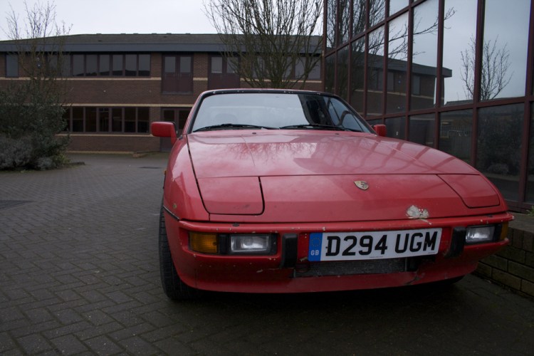 Porsche 924S Office Block
