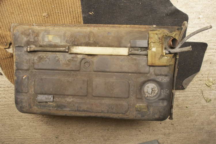 Porsche Early 944 Fuel Tank Porsche Early 944 Fuel Tank